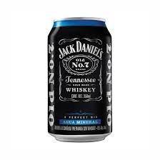 Whisky Jack Daniels Old No. 7 + agua mineral 350 ml