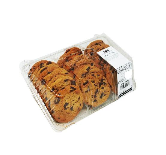 Galletas con chispas de chocolate recién horneadas 24 piezas